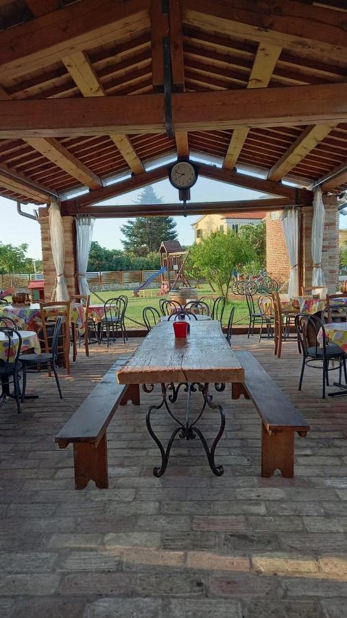 Casale Papa Country Village Loreto Luaran gambar